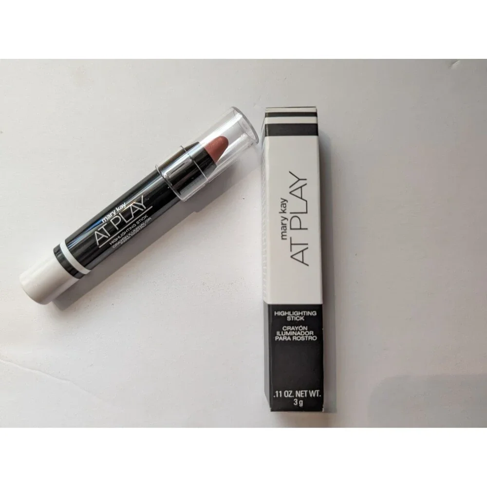 Mary Kay At Play Highlighting Stick Rose Gold 120915  New in Box Fast Shipping